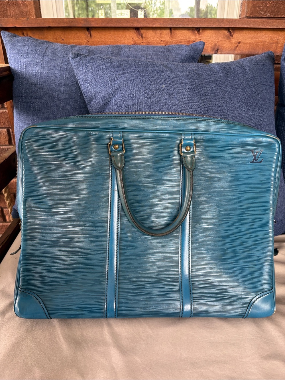Vintage Louis Vuitton Blue Epi Leather Men’s Briefcase  Black Leather Interior